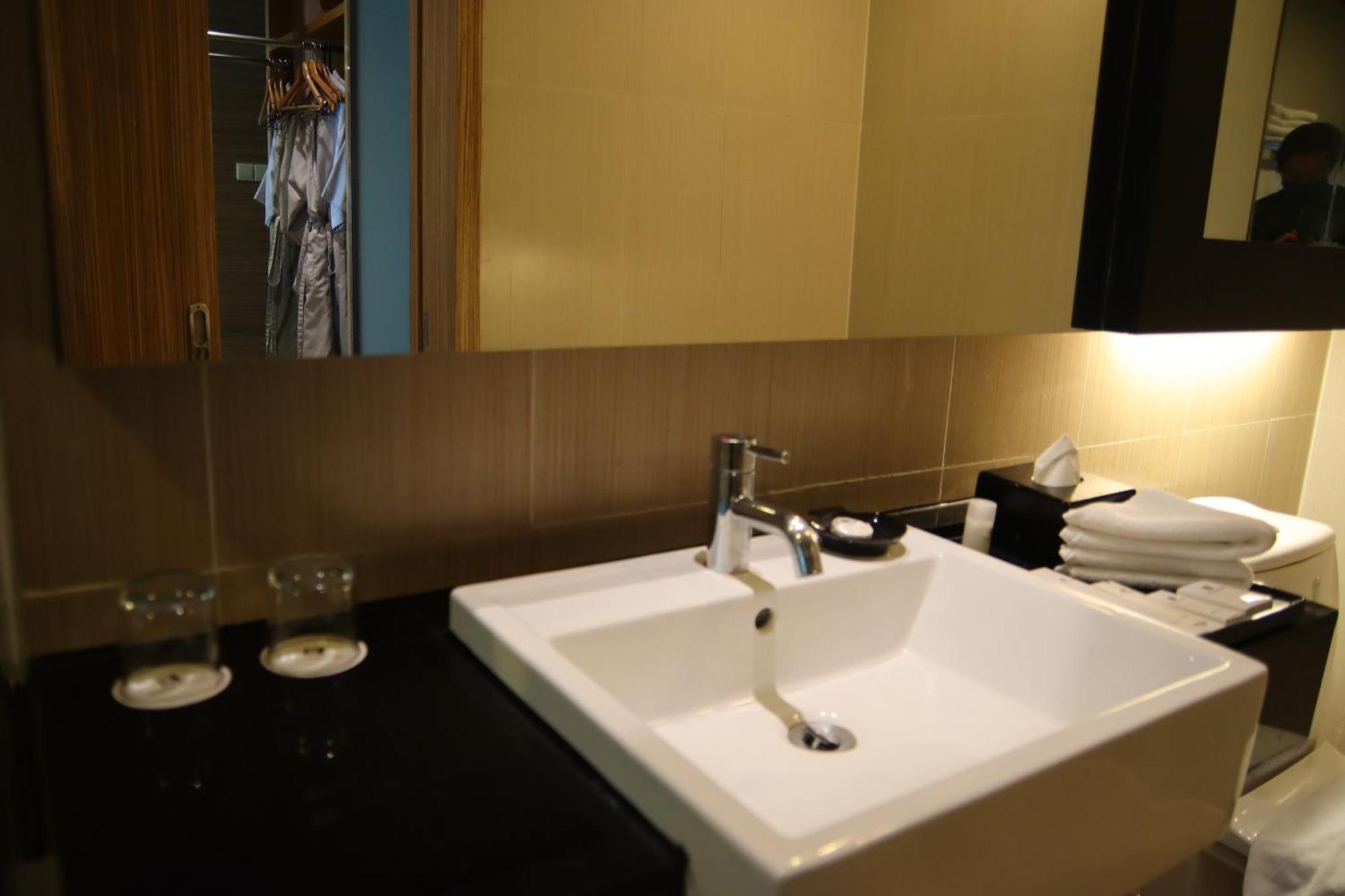 The Klagan Hotel Kota Kinabalu Esterno foto