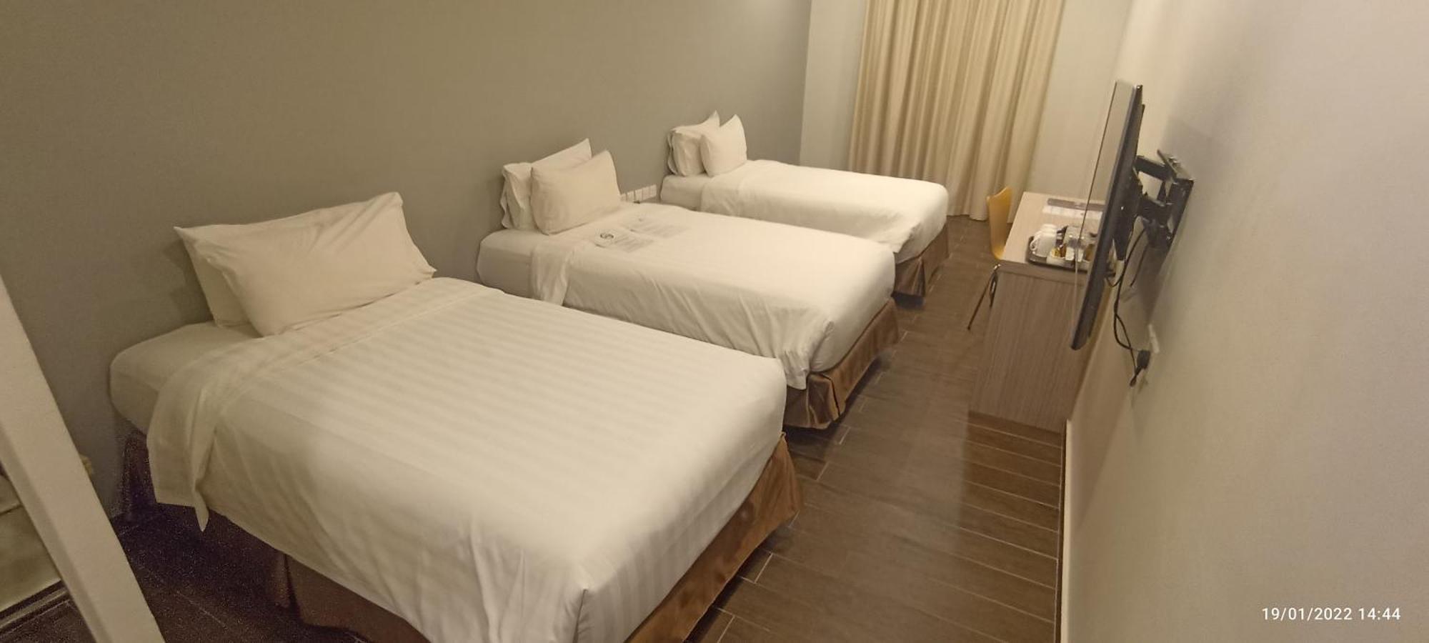 The Klagan Hotel Kota Kinabalu Esterno foto