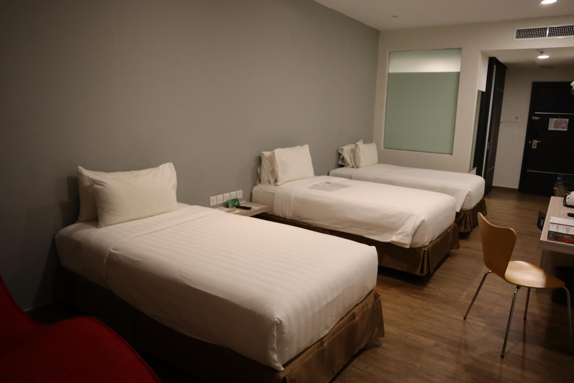 The Klagan Hotel Kota Kinabalu Esterno foto